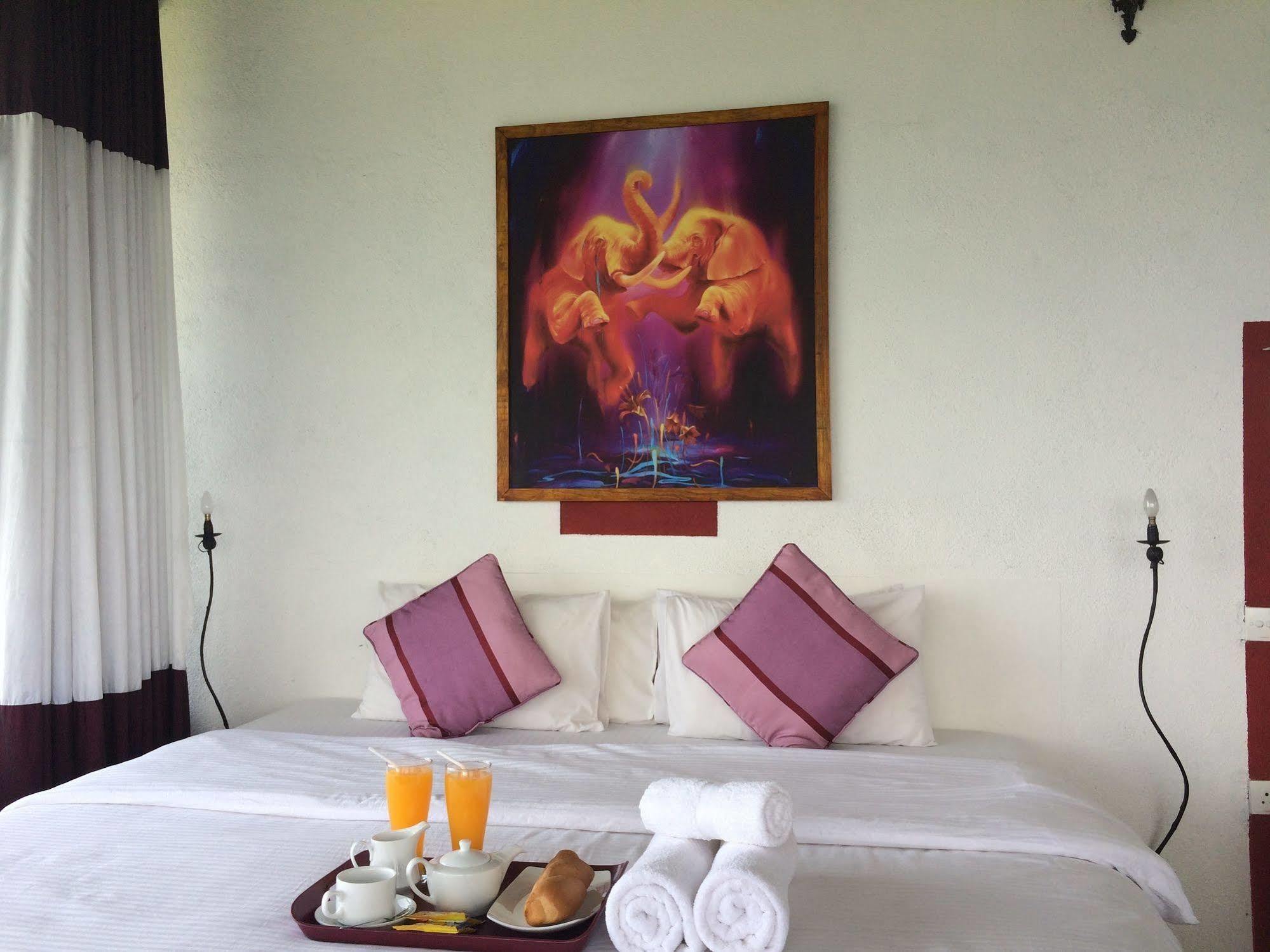 Hotel Club Lespri Palle Deltota Esterno foto